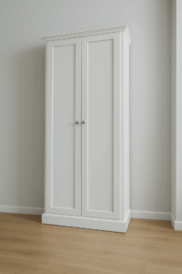 scarpiera bianca in legno, armadio scarpiera classico bianco, scarpiera in legno bianco classico, scarpiera artigianale in legno per ingresso, armadio scarpiera in legno, scarpiera a battente, armadio porta scarpe alto, mobile scarpiera classico, scarpiera legno massello, armadio ingresso scarpe, scarpiera con ante battenti, mobile salvaspazio per scarpe, scarpiera elegante da ingresso, scarpiera verticale in legno, wooden shoe cabinet, hinged door shoe storage, tall shoe cupboard, classic shoe cabinet, solid wood shoe cabinet, entryway shoe storage, shoe armoire with doors, vertical shoe storage unit, traditional wooden shoe cabinet, space-saving shoe cabinet
