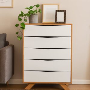 cassettiera moderna, modern chest of drawers, cassettiera ingresso, entryway chest, cassettiera legno, wooden chest, cassettiera senza maniglie, handleless dresser, cassettiera bianca, white chest, cassettiera 5 cassetti, 5 drawer dresser, cassettiera artigianale, artisan chest, mobile ingresso legno, wood hallway furniture, cassettiera noce tanganika, tanganika walnut dresser