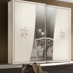 armadio classico bianco, armadio classico bianco con specchio armadio bianco in legno massello, armadi classici in legno massello, armadio classico bianco, armadi classici di lusso