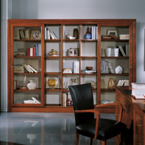 libreria classica con ante, libreria con ante scorrevoli vetro, mobile libreri con ante in vetro, librerie con ante scorrevoli, librerie classiche di lusso, libreria in legno massello