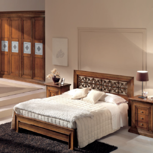camera da letto classica noce, camera da letto noce in massello, camera da letto massello, camera design classico, camera matrimoniale alta qualità, camera matrimoniale legno massello