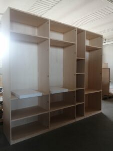 armadio moderno legno massello, interno armadio moderno in legno