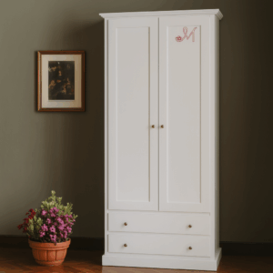 armadio multiuso in legno, armadio con cassetti ammortizzati, mobile in legno bianco classico, armadio con ferramenta Blum, armadio alto con ante battenti, mobile lavanderia elegante, armadio dispensa in legno, armadio legno L80 H210, mobile contenitore con ripiani regolabili, armadio artigianale montato, armadio bianco con due cassetti, armadio per ingresso o corridoio, mobile salvaspazio legno massello, white wooden utility cabinet, tall cabinet with soft-close drawers, solid wood wardrobe with Blum hardware, classic white cupboard with doors and drawers, handcrafted storage cabinet, L80 H210 wooden cabinet, multi-purpose tall wooden cabinet, laundry storage furniture, wooden pantry cabinet, wooden closet with shelves, narrow storage cabinet in wood, elegant tall cabinet for hallway
